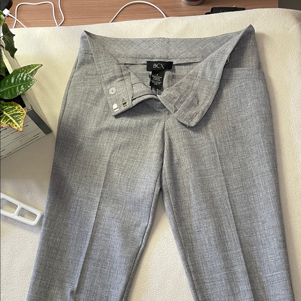 041-BCX Women's Gray Straight Leg Pants